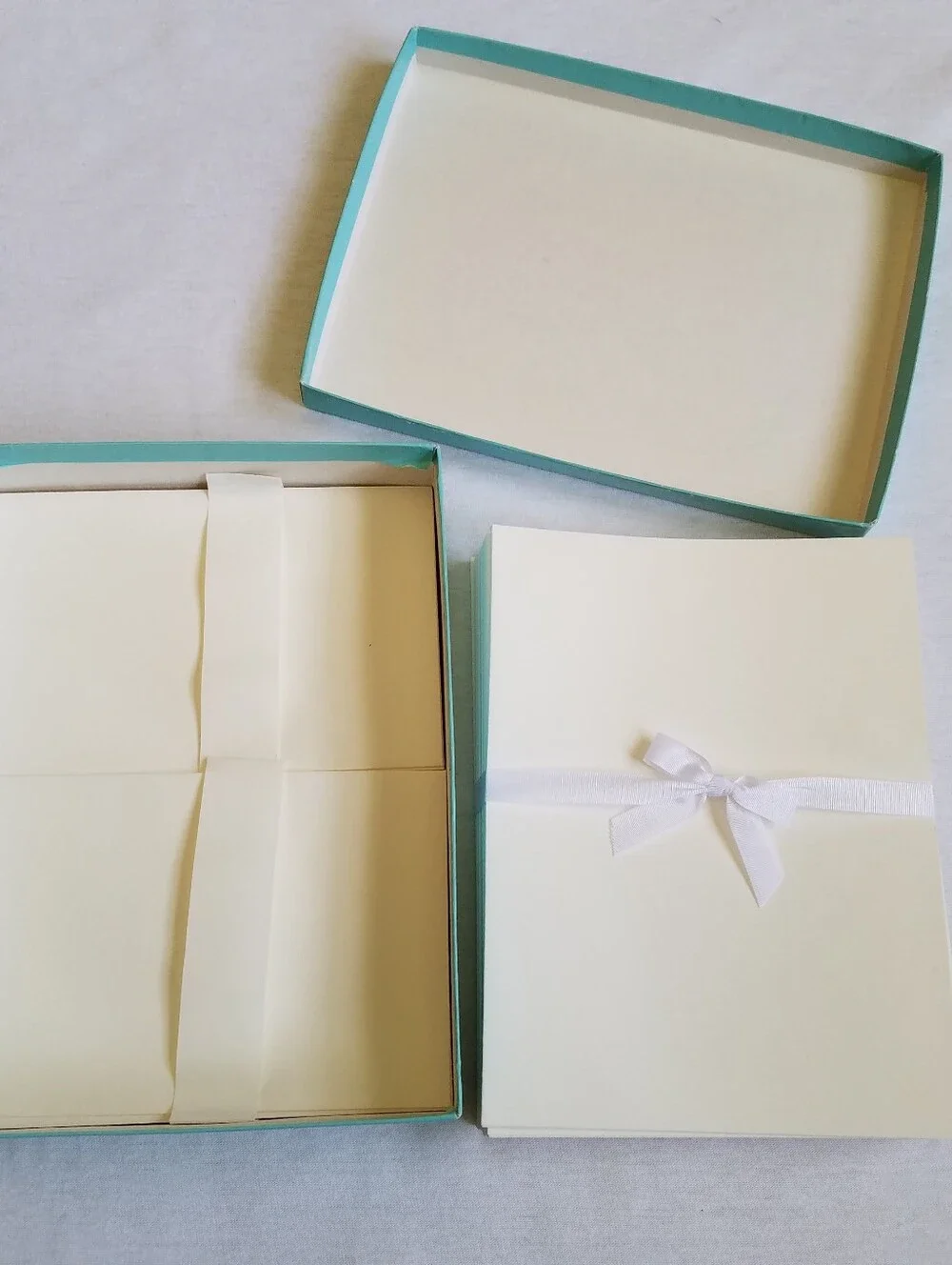 TIFFANY & CO Paper Stationary Set Watermark 50 Sheets / 50 Envelopes